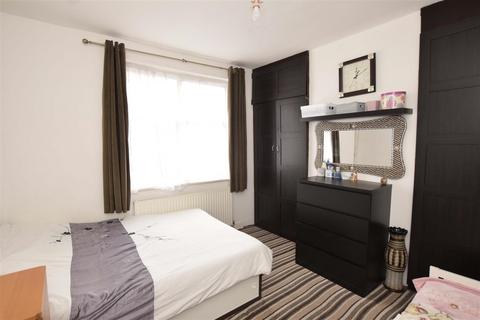 1 bedroom maisonette for sale, Heather Park Drive, Wembley