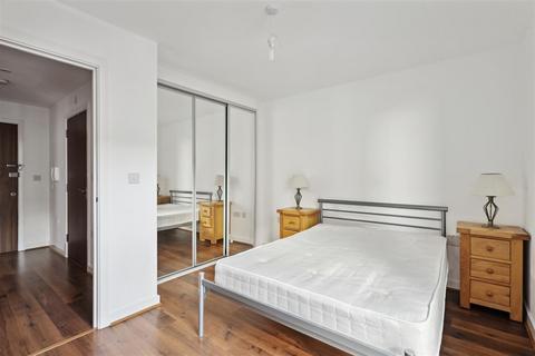 1 bedroom apartment for sale, Burgoyne House | Ealing Road | TW8
