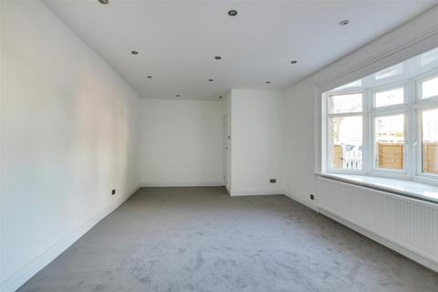 1 bedroom maisonette for sale, St. Marks Road, Enfield