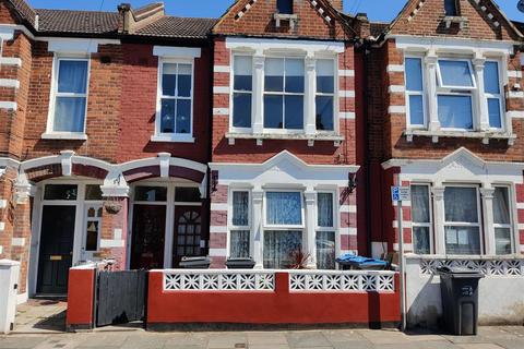 2 bedroom maisonette for sale, Tynemouth Road, CR4