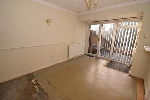 3 bedroom terraced house for sale, Hertford Avenue, South Shields