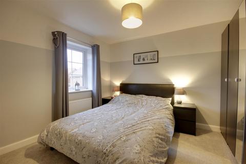 3 Airedale Drive, Brough, HU15 1US