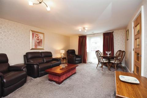 1 bedroom apartment for sale, Chinnerys Court, Panfield Lane, Braintree