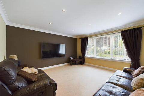 11 Corsie Avenue, Perth, PH2 7BS