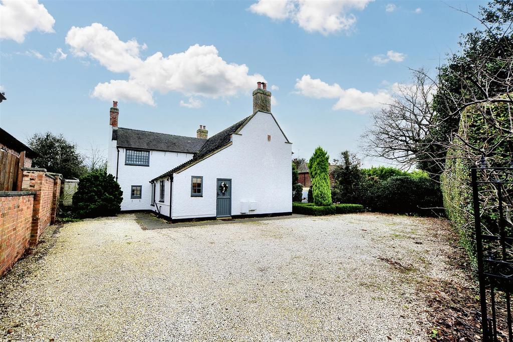 Derby Road, Bramcote, Nottingham 3 bed detached house for sale £625,000