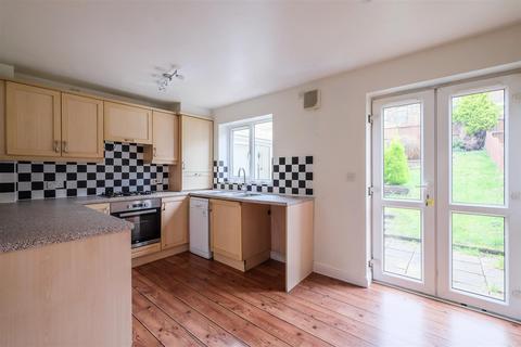 3 bedroom terraced house for sale, Prospect Road, Longwood, Huddersfield HD3
