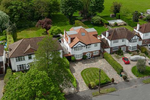 103 Higher Drive, Banstead, SM7 1PS