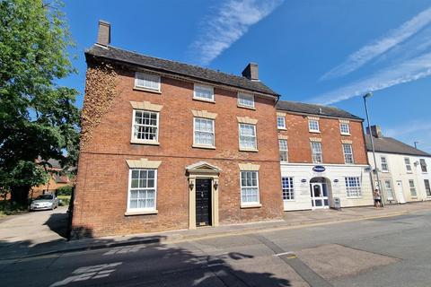 15a Aldergate, Tamworth, B79 7DL