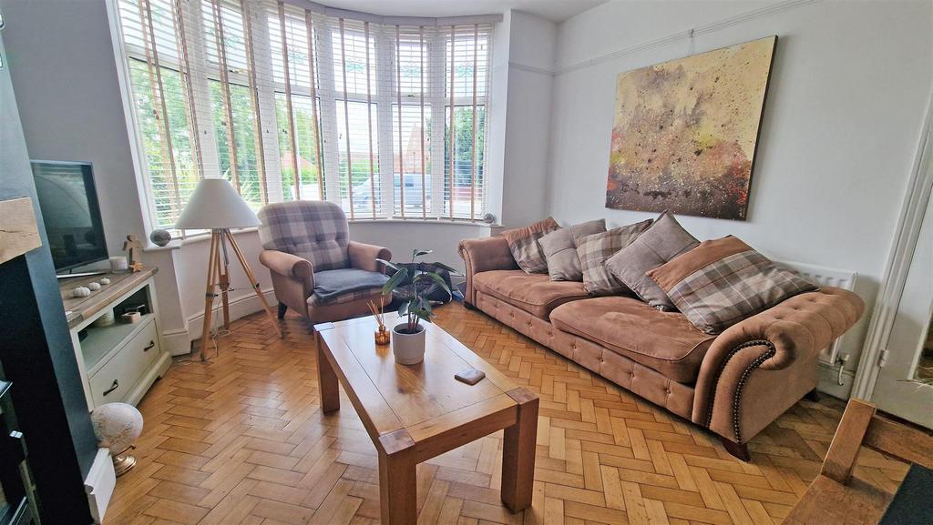 Gillway Lane, Tamworth 3 bed detached house for sale £410,000