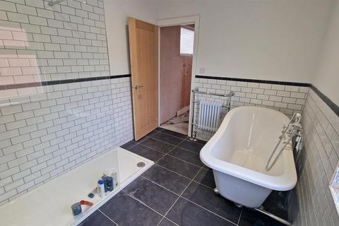 122 Coleshill Road, Atherstone, CV9 2AF