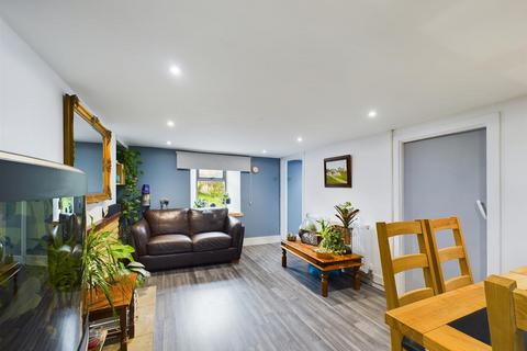 Willoughby Cottage Scott Street, Burrelton, Blairgowrie, PH13 9PD