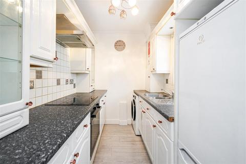 2 bedroom terraced house for sale - Arbor Road, Chingford