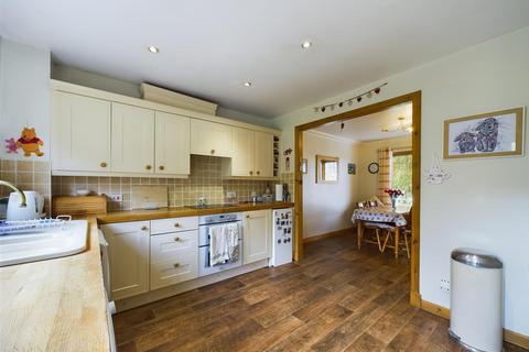17 Brandywell Road, Abernethy, Perth, PH2 9GY