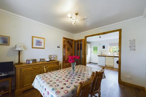 17 Brandywell Road, Abernethy, Perth, PH2 9GY