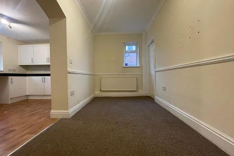 2 bedroom semi-detached house for sale, Quarry Road, Milbridge. Liversedge