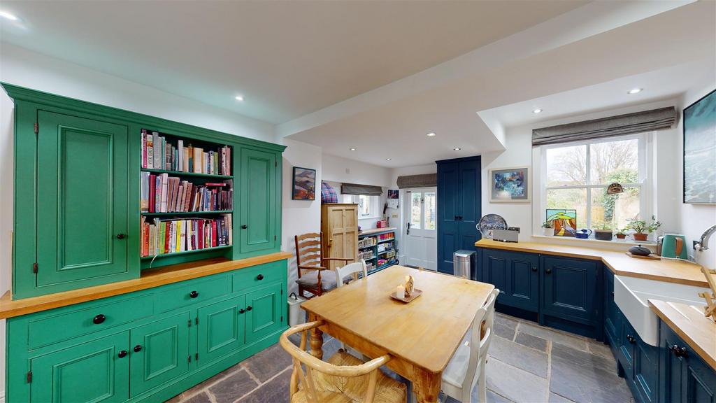 Bow-Cottage-01062024 141714.jpg