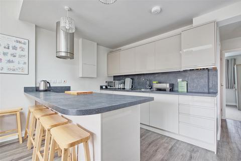 1 bedroom flat for sale, Maitland Avenue, Cambridge