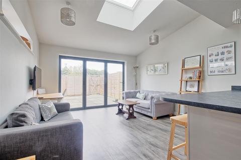 1 bedroom flat for sale, Maitland Avenue, Cambridge