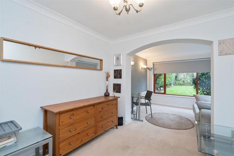 3 bedroom detached house for sale, Oakslade Drive, Solihull