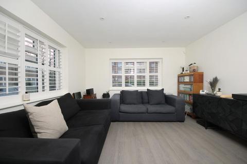 3a Chilton Avenue, London, W5 4RU