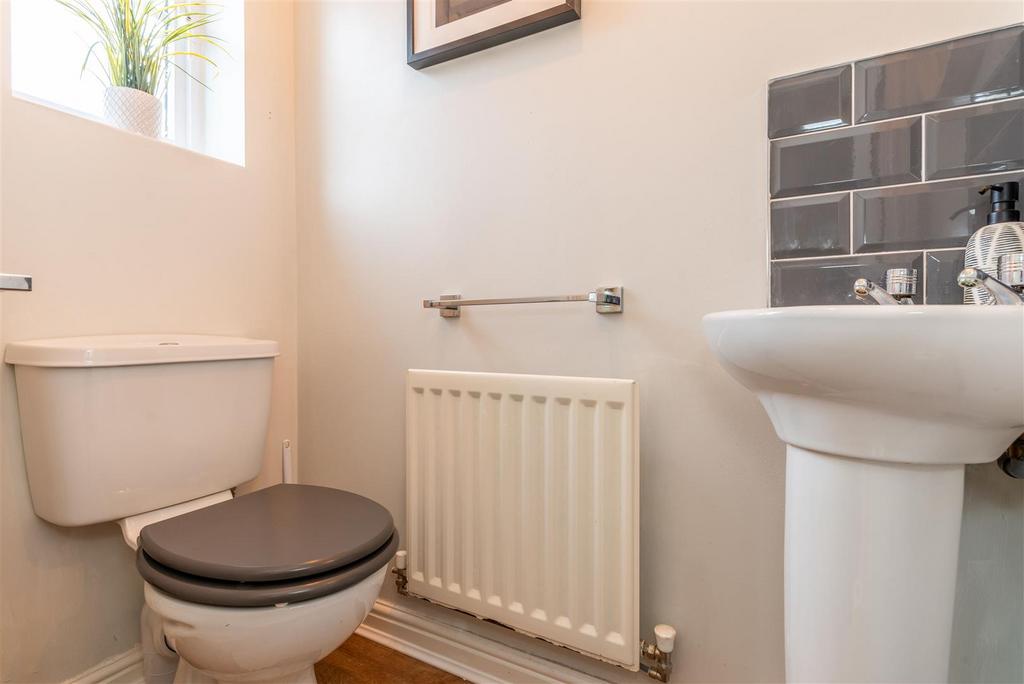 Guest cloakroom