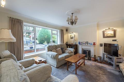 12 Wheathampstead Road, Harpenden, AL5 1ND