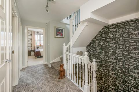 80 Brickbridge Lane, Wombourne, Wolverhampton, WV5 0BB