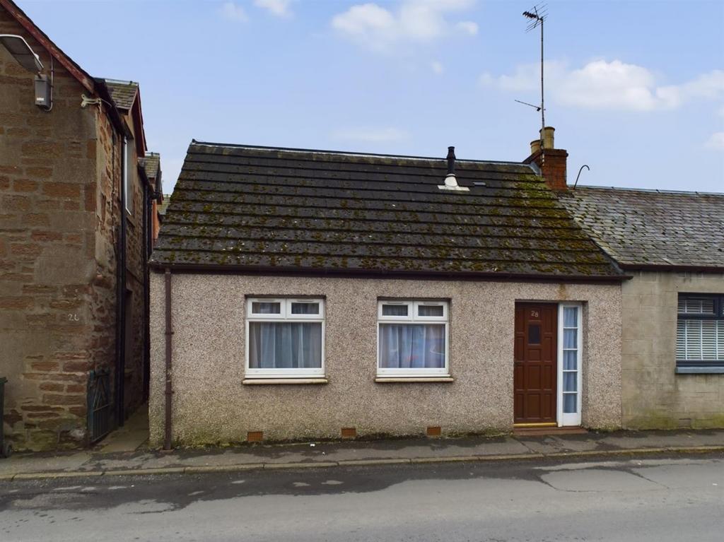 Causewayend, Coupar Angus PH13 1 bed semidetached house for sale £82,500