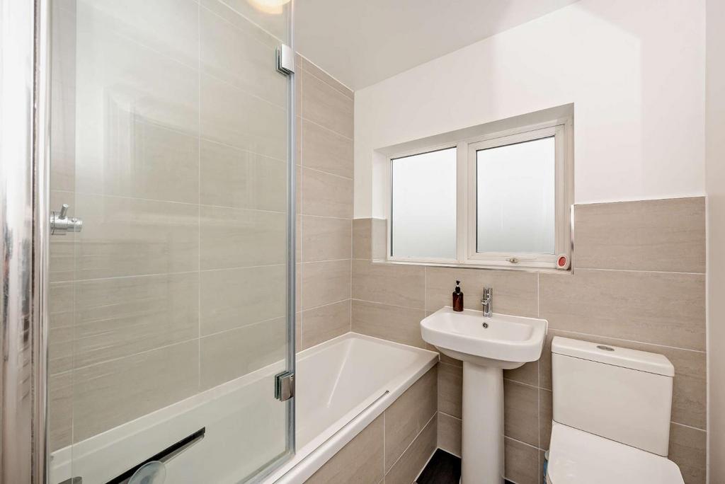 8580707-interior20-800.jpg