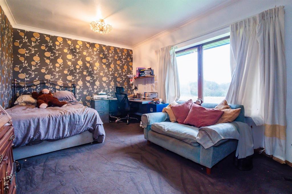 Bedroom 2 Aspect 2