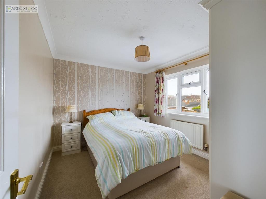 Bedroom 2.jpg