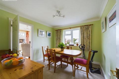 3 Dudley Way, Westward Ho, Bideford, EX39 1XD