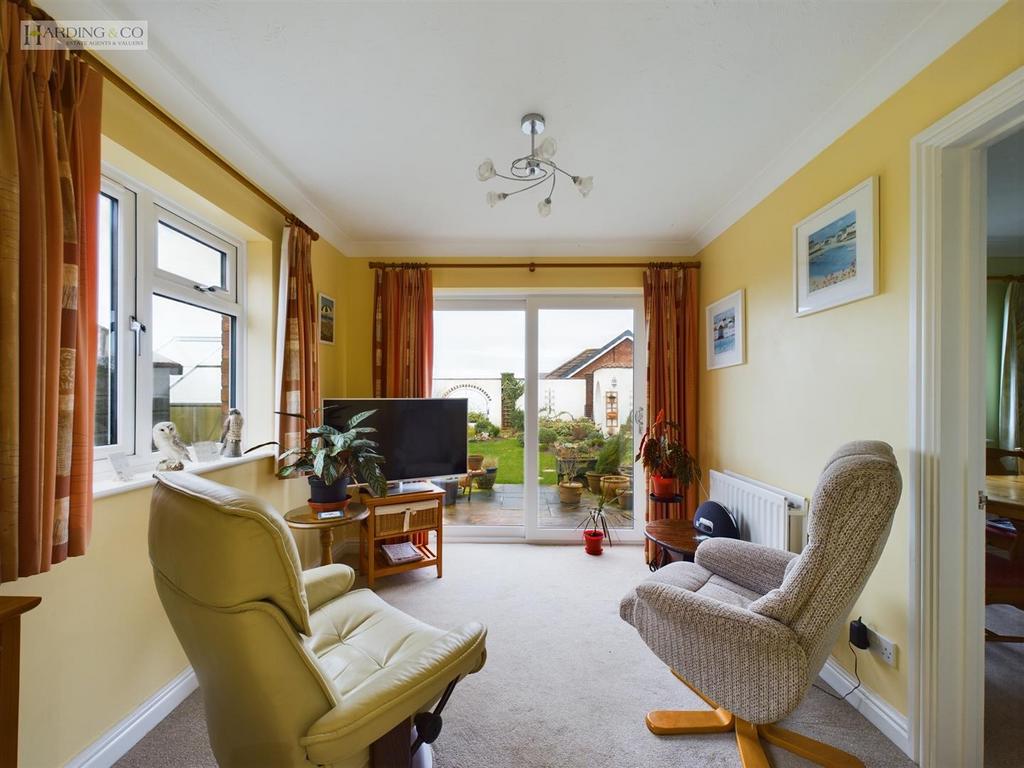 Sitting Room .1.jpg