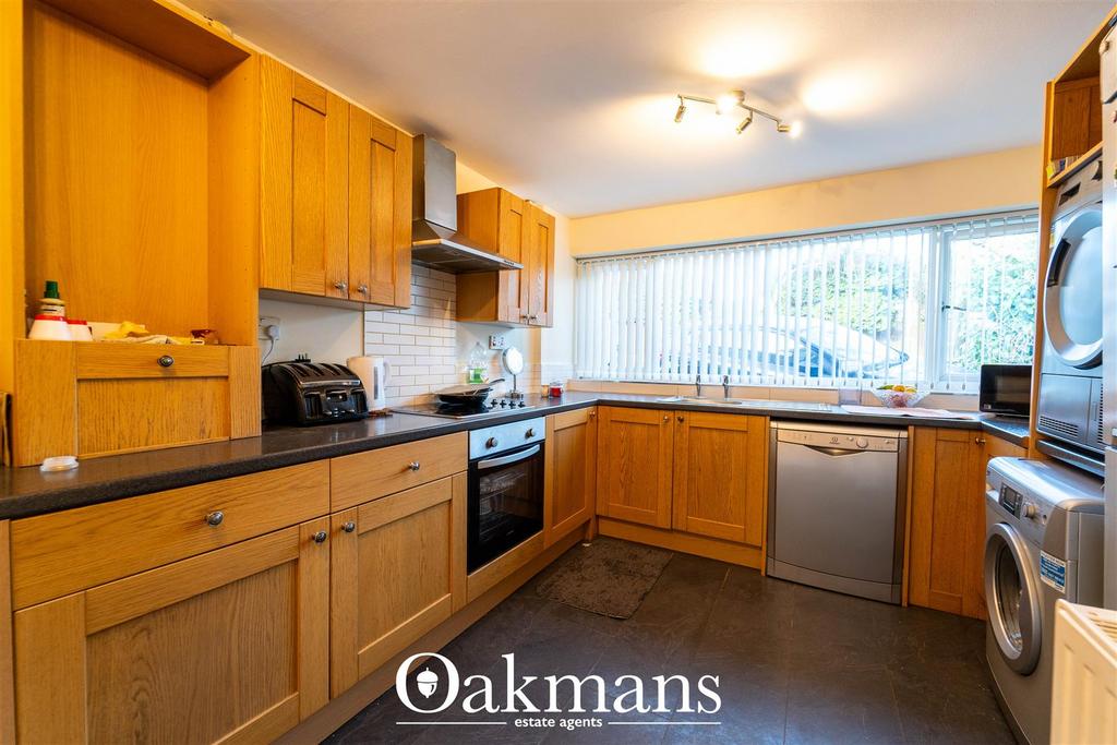 Bunbury Road, Birmingham B31 4 bed detached house for sale £410,000