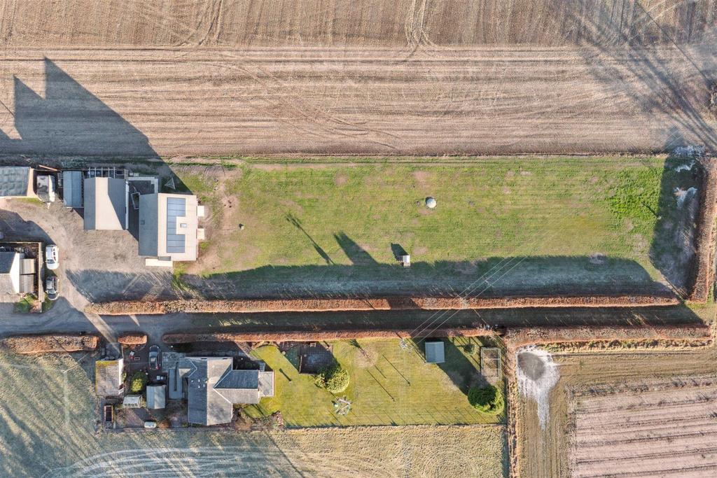 POSSIBLE Beachfield Longleys Meigle Blairgowrie PH