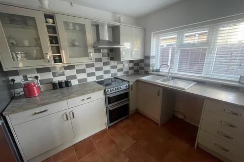 2 bedroom detached bungalow for sale - Liberty Road, Glenfield, Leicester