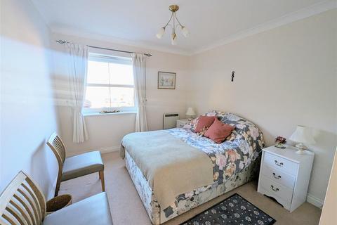 1 bedroom apartment for sale, Warwick Road, Balderton, Newark