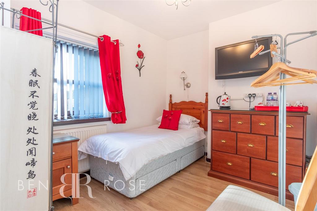 Bedroom Seven
