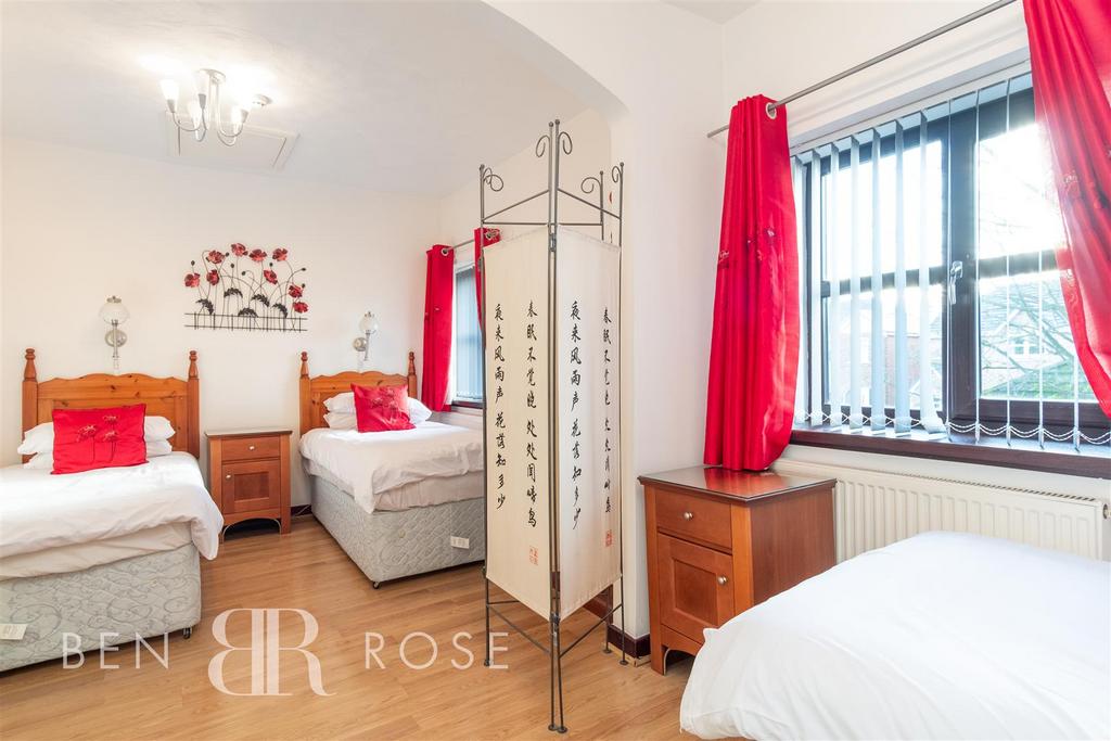 Bedroom Seven