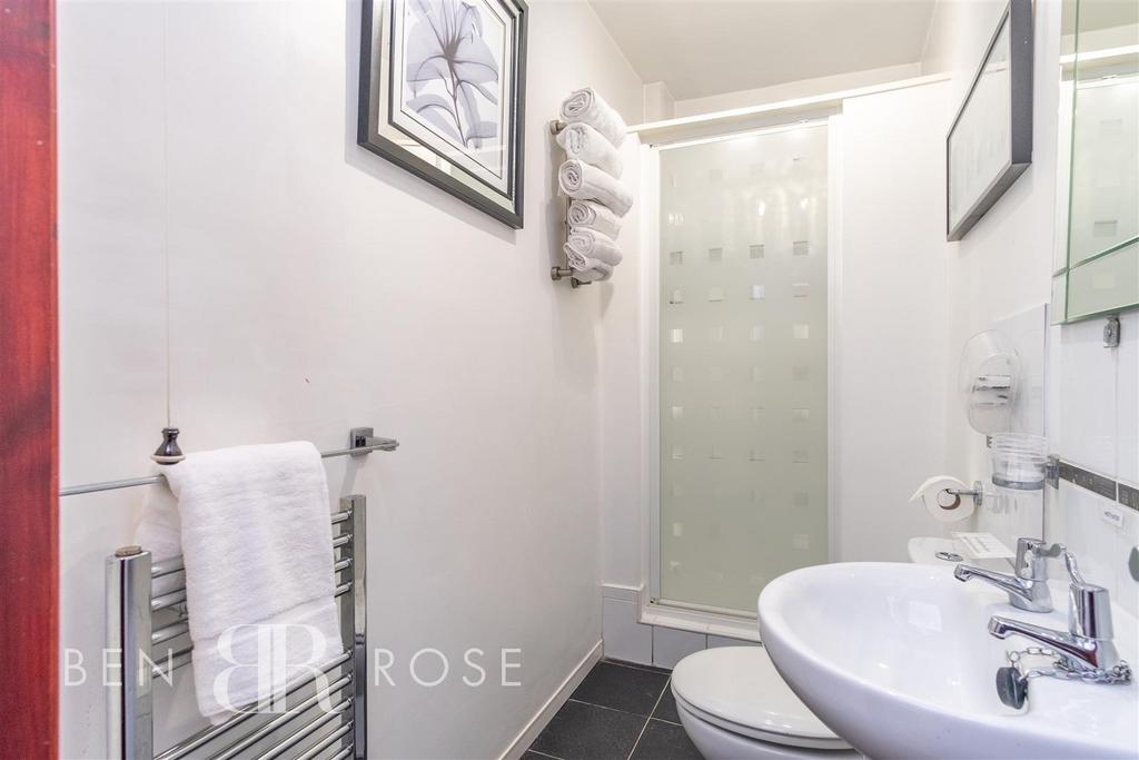 Bedroom Seven Ensuite