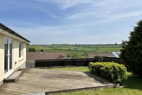 4 Broad Close, North Molton, South Molton, EX36 3JD