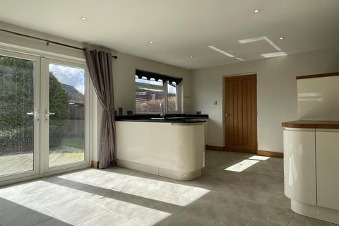 4 Broad Close, North Molton, South Molton, EX36 3JD