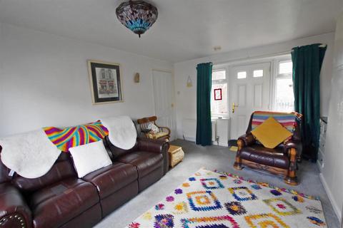 1 bedroom house for sale, The Crescent, Holywell Green, Halifax