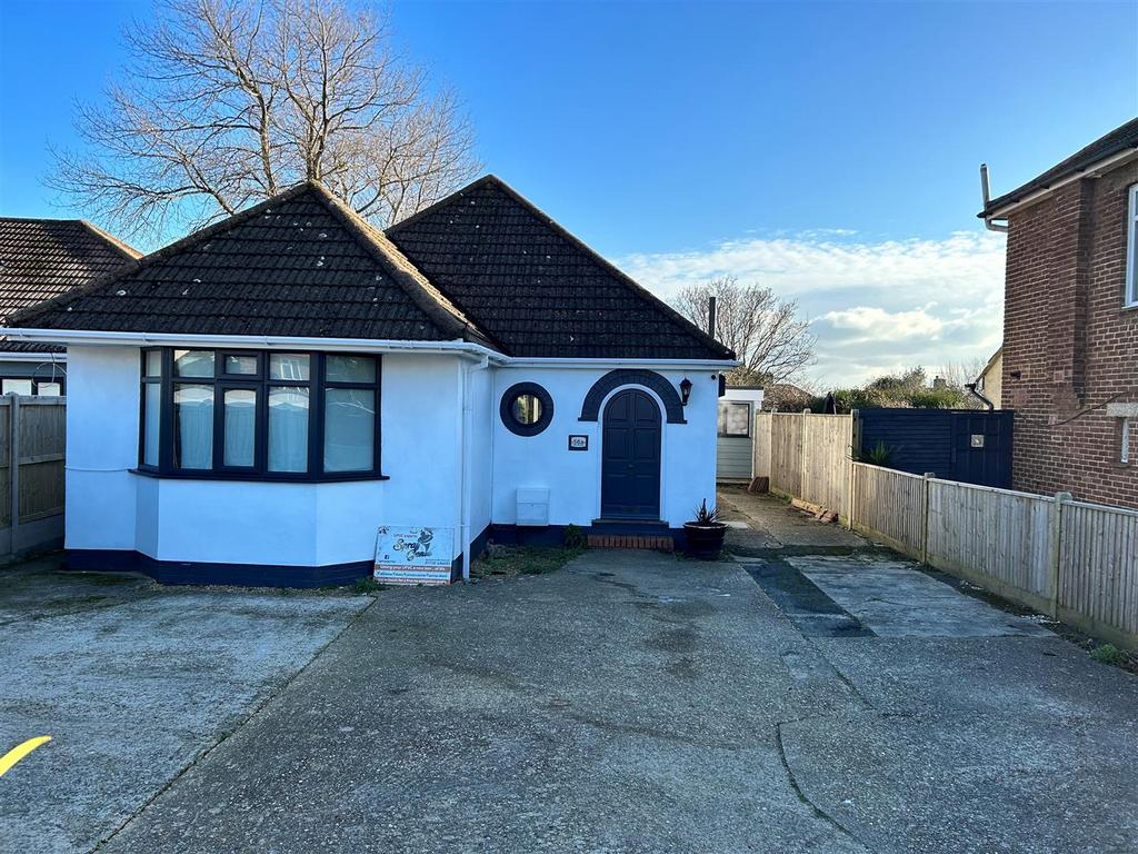 Harley Shute Road, St. LeonardsOnSea 3 bed detached bungalow for sale £500,000