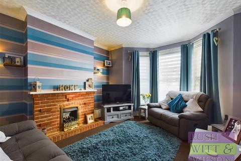 4 bedroom terraced house for sale, Edmund Road, Hastings