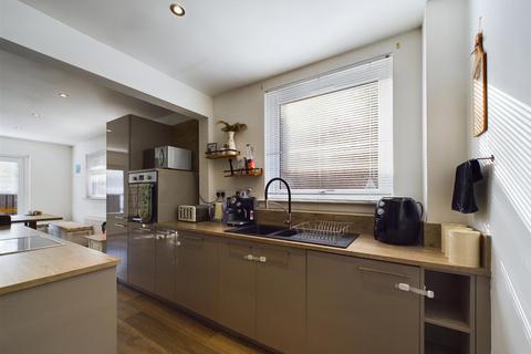 85 Balmanno Park, Bridge Of Earn, Perth, PH2 9RL