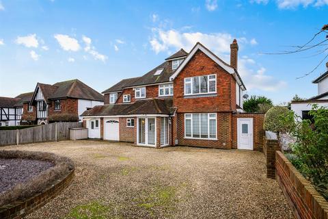 44 Southway, Carshalton, SM5 4HW