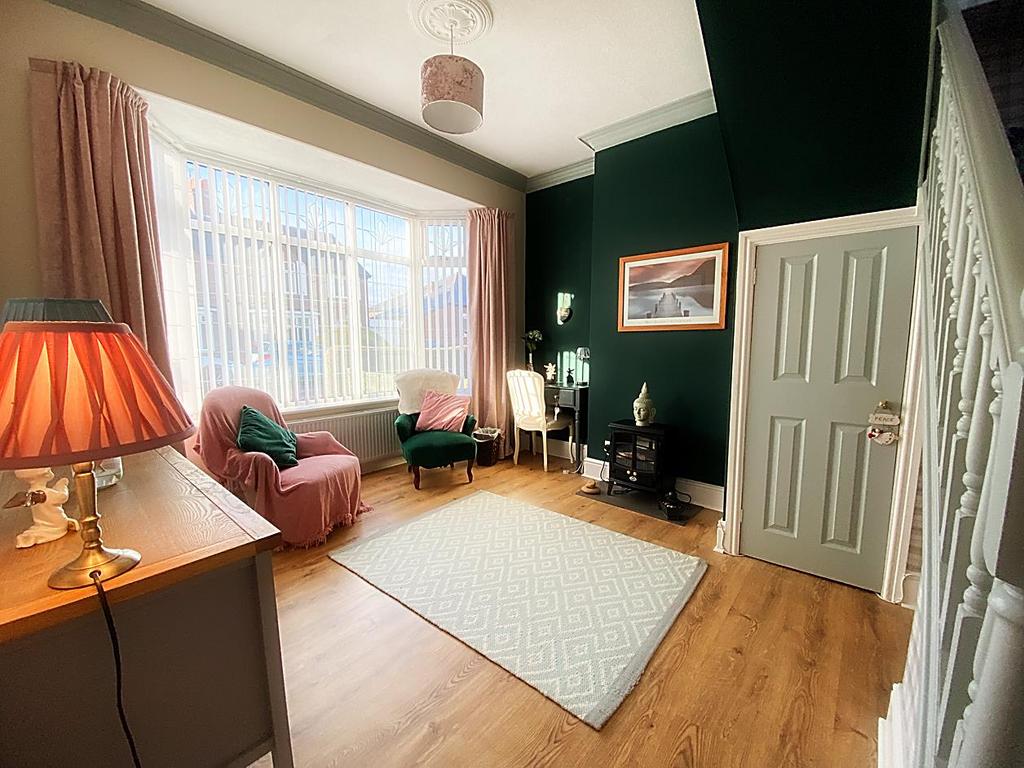 Reception Room / Bedroom