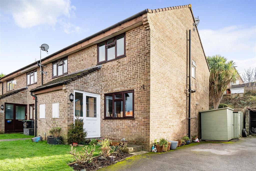 Journeys End, Bridport 2 bed terraced house for sale £260,000