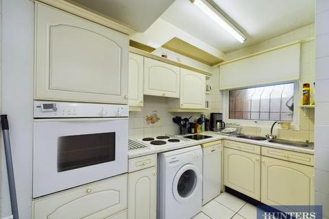 2 bedroom apartment for sale, 18 York Road, Bridlington